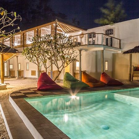 Villa Shelra Gili Meno Zewnętrze zdjęcie