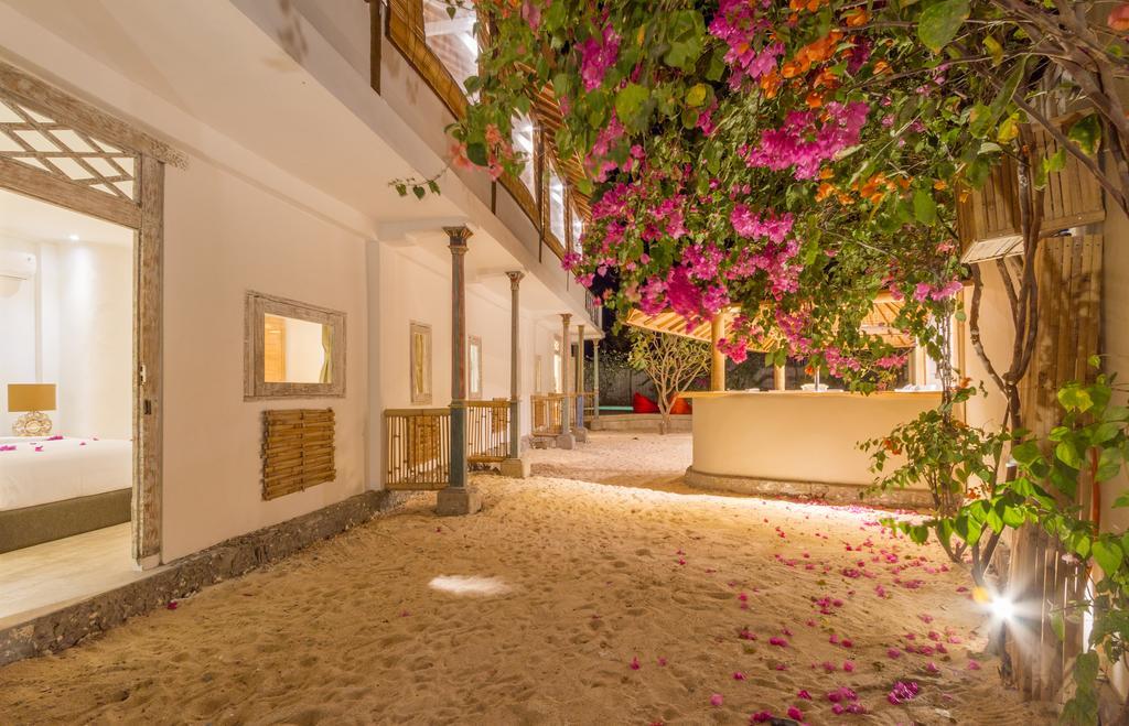 Villa Shelra Gili Meno Zewnętrze zdjęcie